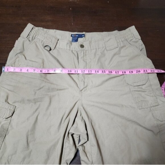 5.11 Tactical Shorts Mens 38 Tan Beige Canvas Cargo Utility - Picture 2 of 10